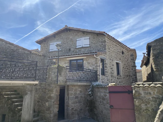 House with 6 Rooms - 113m²