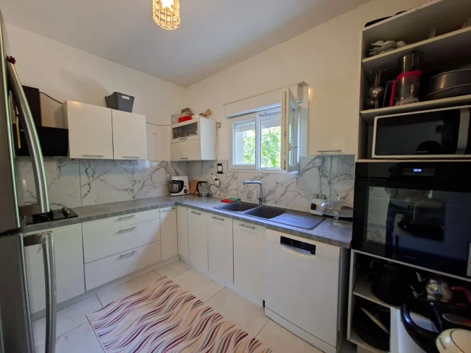 Semi-Detached House Built in 2022 - 2 Bedrooms - 79 m² with Garage - 341 m² Plot - Taradeau photo 3