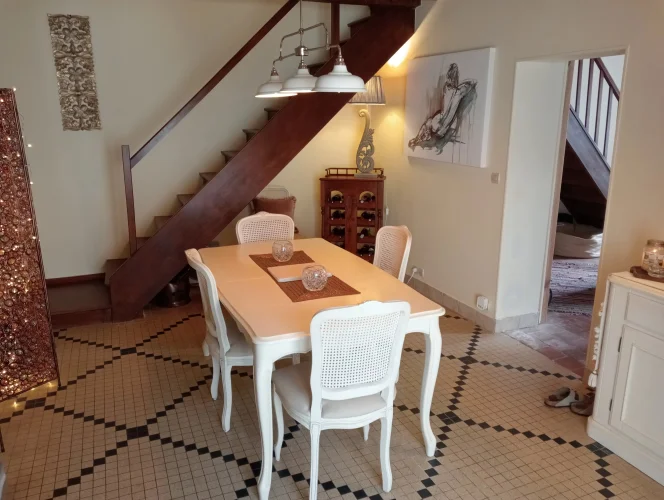 Charming Character House photo 3