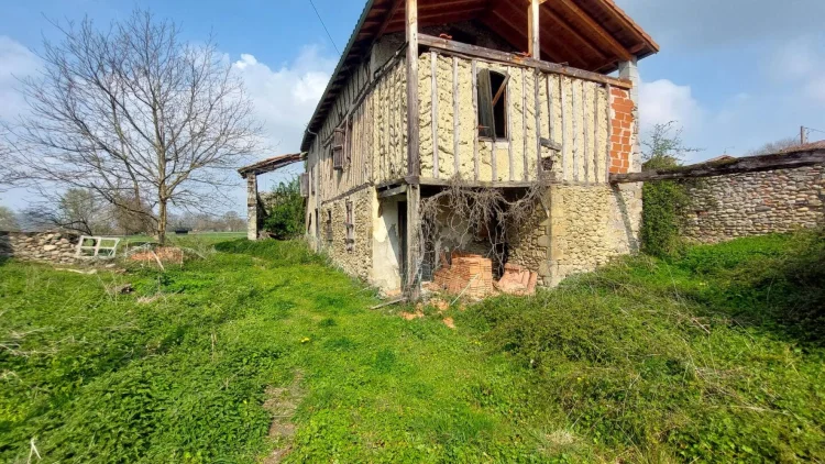 Two Houses for Renovation Near Saint Girons photo 3
