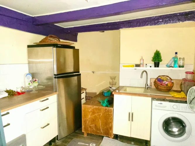 Charming 1-Bed Stone Townhouse in the Heart of Saint-Mathieu photo 2