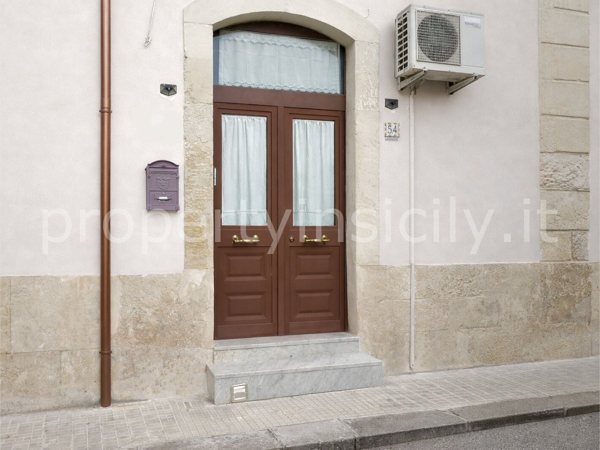 1 bedroom historic apartment, 54 m² Syracuse, Syracuse (province) photo 3