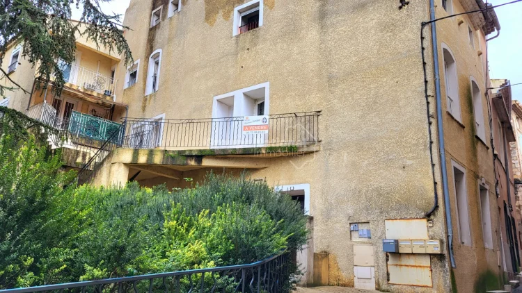 3-Room Apartment, 50 m². Pleasant View, Low Co-Ownership Charges (Private) photo 2