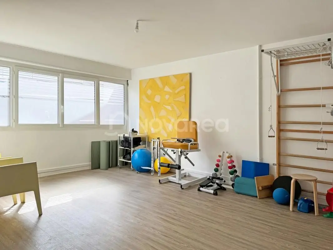 Apartment for sale in Pau — 2 bedrooms, 66 m²