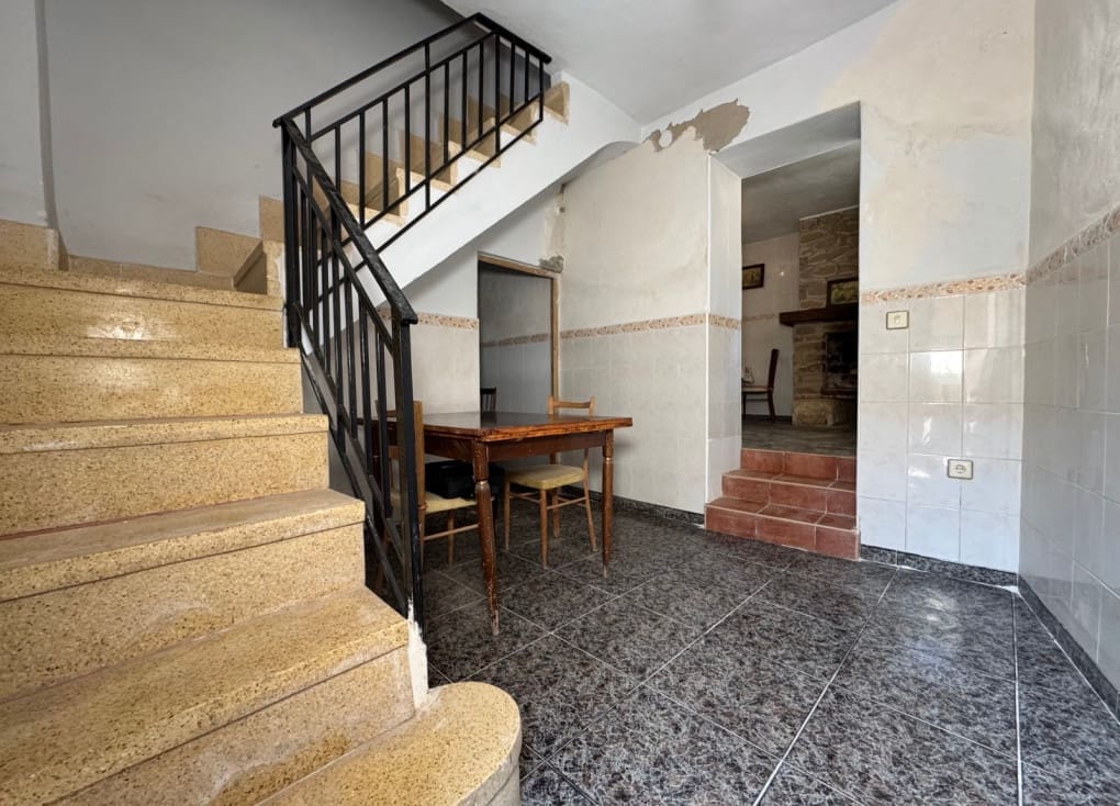 Townhouse for sale in Blanca, Murcia photo 3