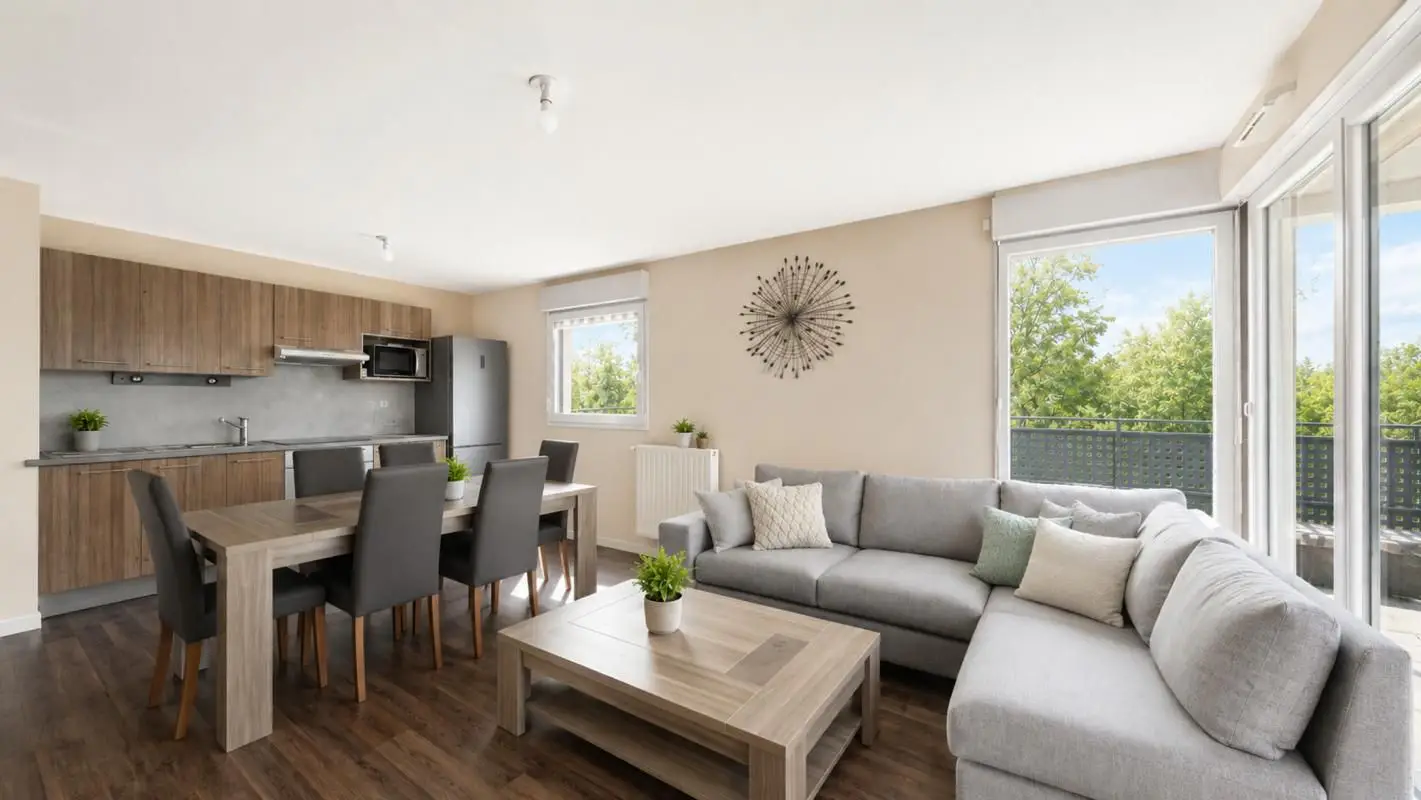 Apartment for sale in Chennevières-sur-Marne — 2 bedrooms, 64 m²