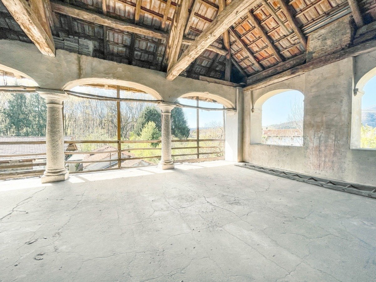 Property in San Maurizio D Opaglio photo 3