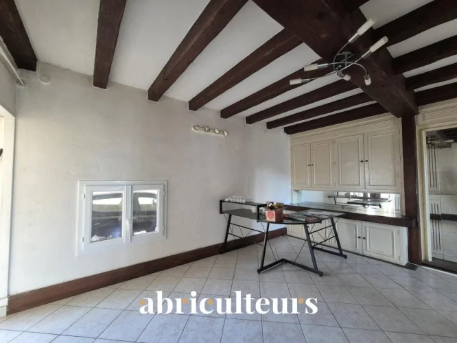 House with 45 m² Terrace for Sale in Cognac (16100) photo 3