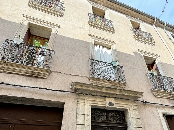 Town House + Apartment with Garage & Roof Terrace photo 2