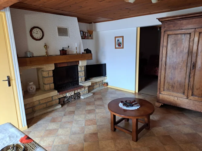 House with Unobstructed Views and South-Facing Exposure, Veg photo 4