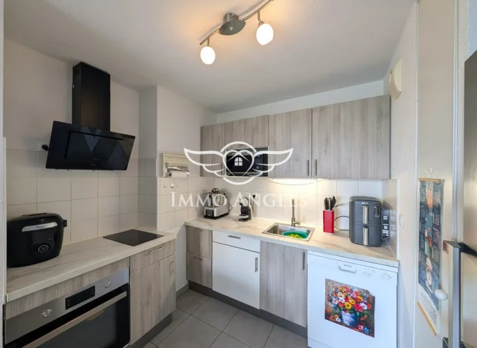 Sète 3-Room Apartment of 61 m² with 14 m² Terrace photo 5