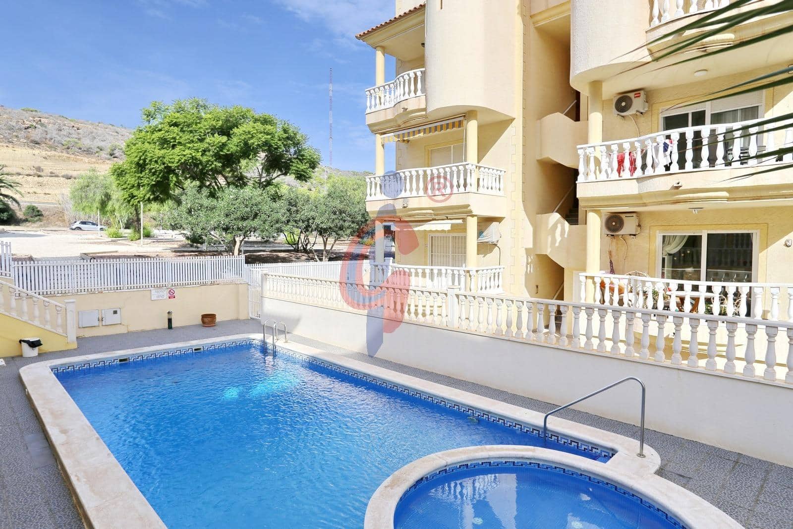 Apartment for sale in El Moncayo - El Pòrtic, Guardamar del Segura, Alicante photo 2