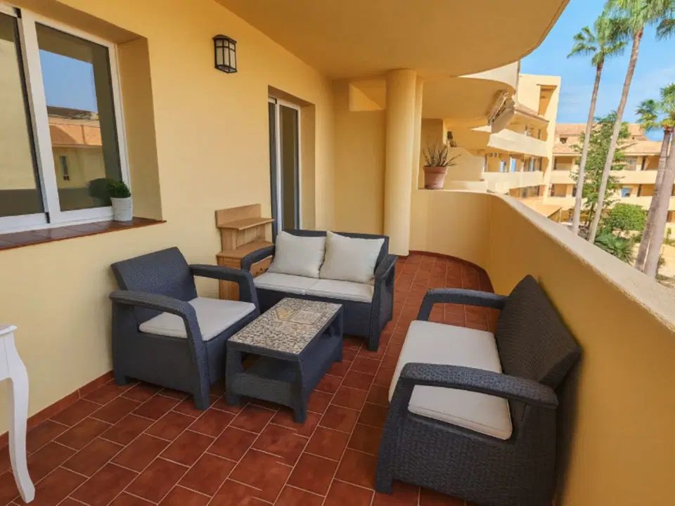 Apartment in La Duquesa, Malaga photo 3
