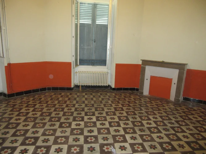 Spacious Home in the Town Centre of Argenton! photo 4