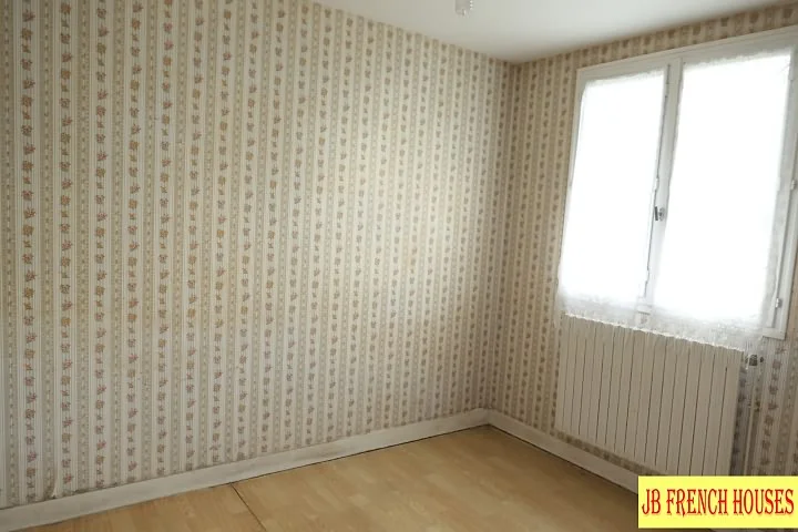 Detached Stone/Breezeblock and Slate Property(78 sqm), Lies in the Countryside, in the Area of Le photo 4