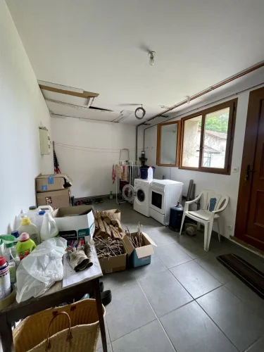 House with 3 Bedrooms Near the Town Center photo 5