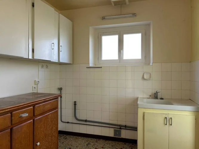 2 Bedroom with Garden Close to Village photo 2
