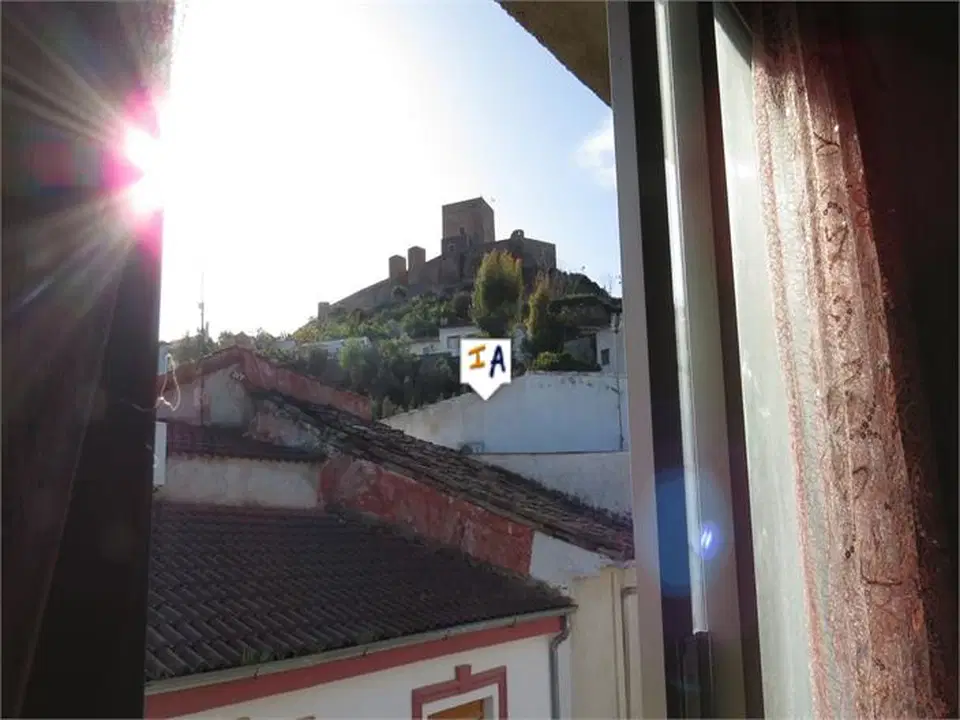 Town house in Alcaudete, Jaen province photo 3