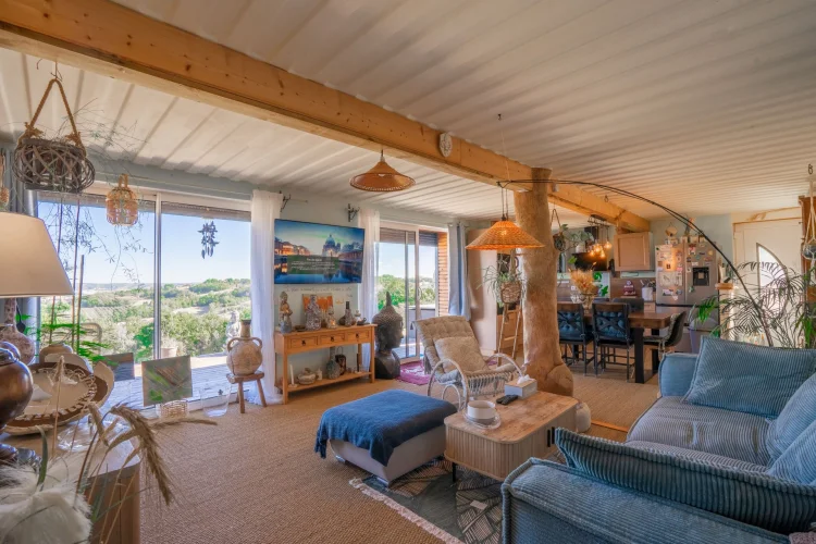 Wooden House of 75 m² with a Plot of 2222 m² Comprising 3 Bedrooms, Living/Dining Room/Kitchen of 38 m²