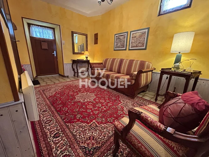 5-Room House for Sale in Pépieux - Ref. V520Em photo 2