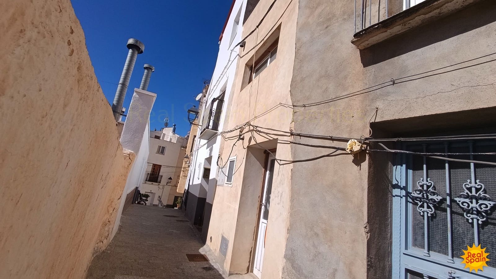 Townhouse for sale in Serón, Almería photo 3