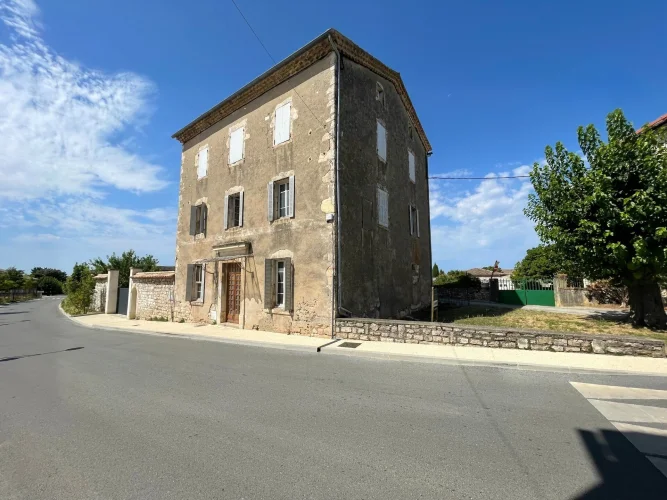Orgnac L'aven Centre Village