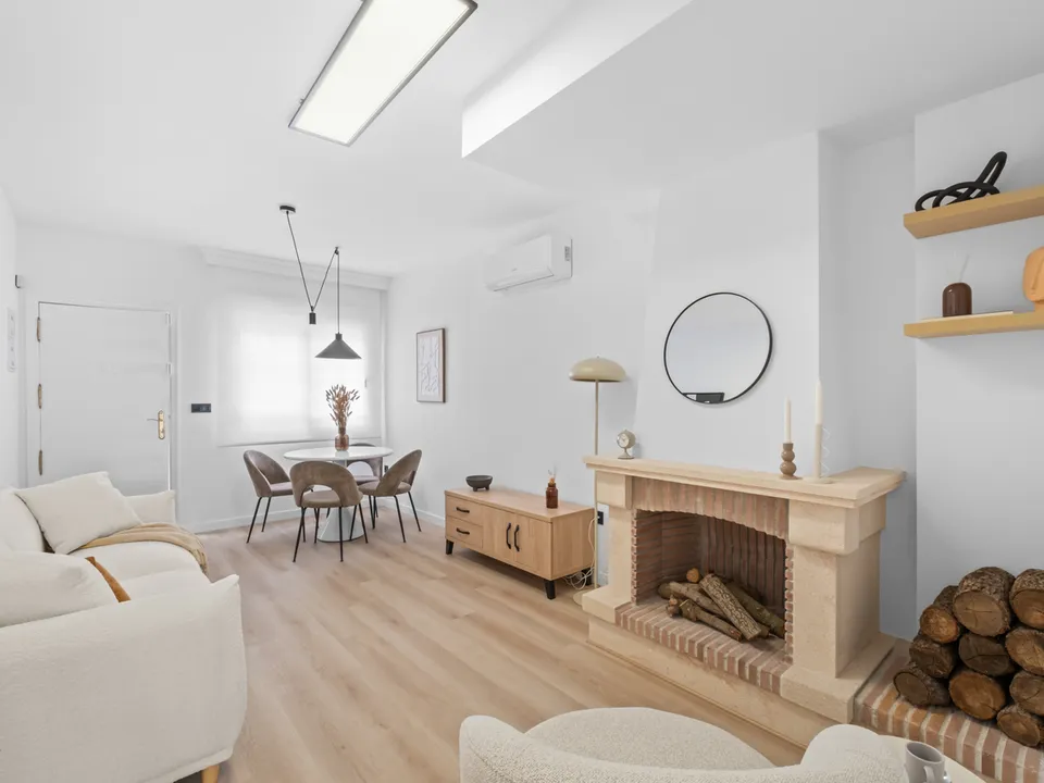 Homes Overseas photo 4