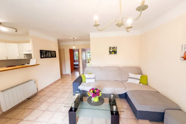 Apartment for Sale, 3 Rooms
