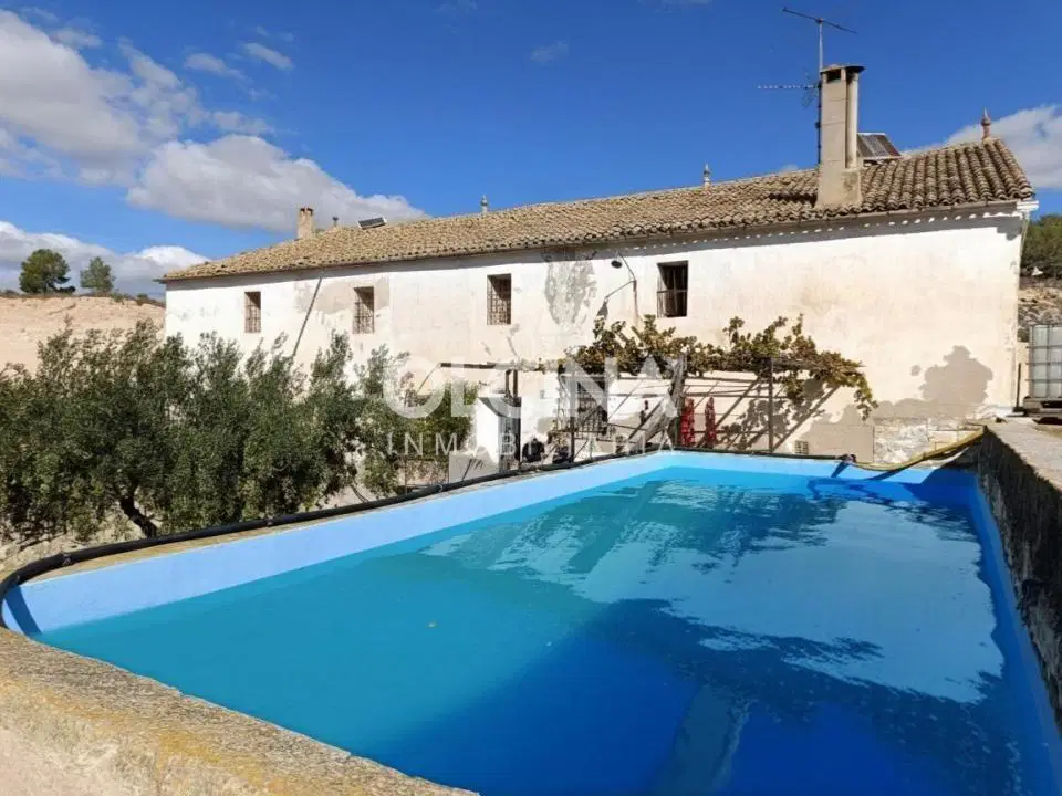Country house in Tibi, Alicante province