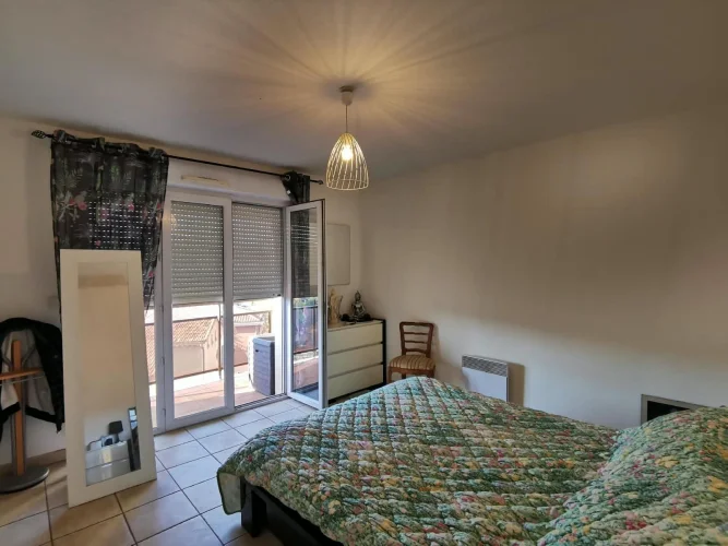 Aubenas - Downtown - Top Floor - Large Terrace - Views photo 3