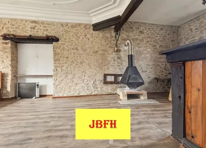 Detached Stone Property(126 sqm) with a Tin Corrugated Roof, Situated in a Hamlet, in the Area of photo 4