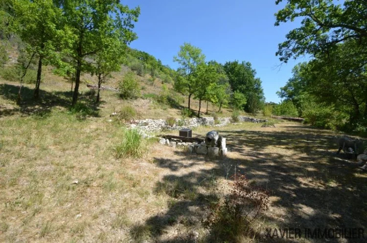 Charming Stone House Located at the End of a Small Hamlet. photo 5
