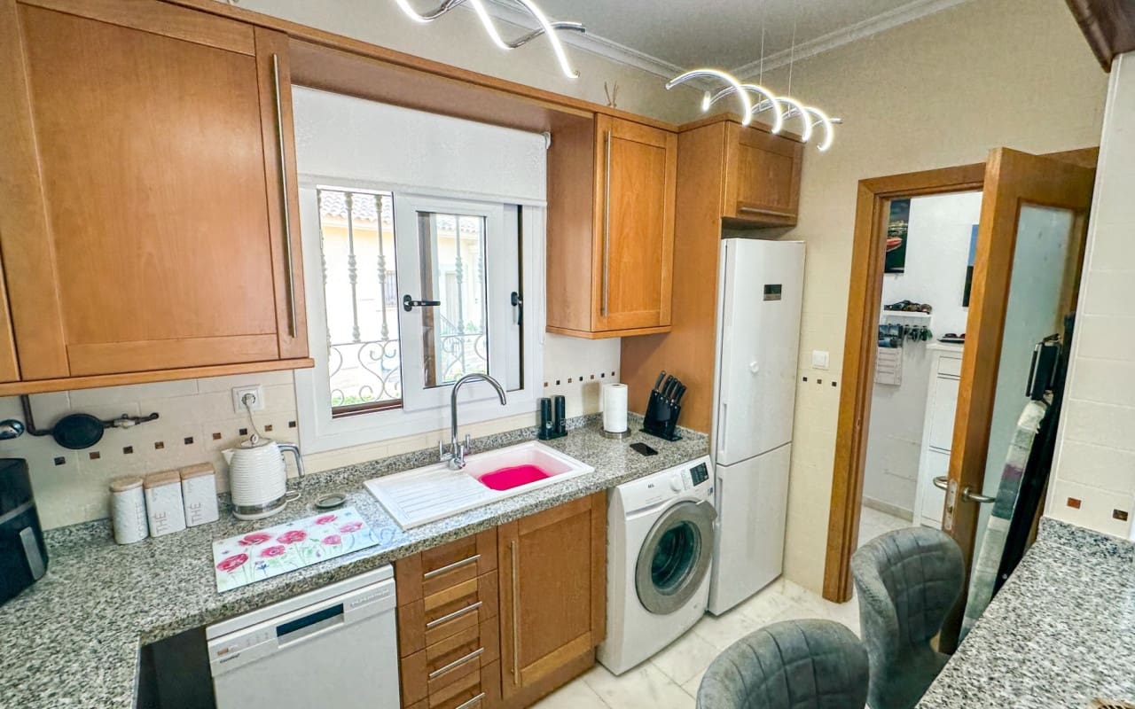 Townhouse for sale in Algorfa, Alicante photo 5
