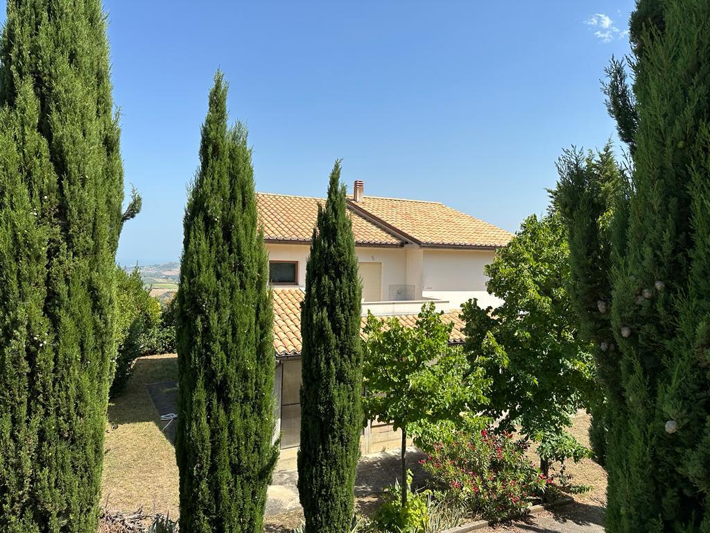 2 bedrooms detached house, 180 m² Atri, Teramo (province) photo 3