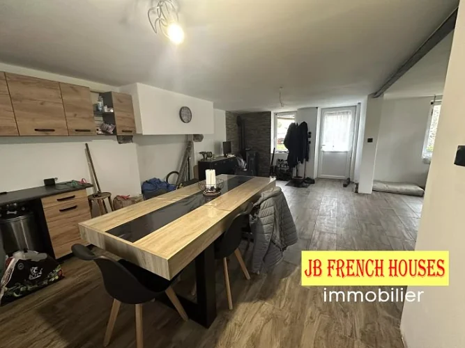 3 Bed Stone House for Sale Near Noth photo 4