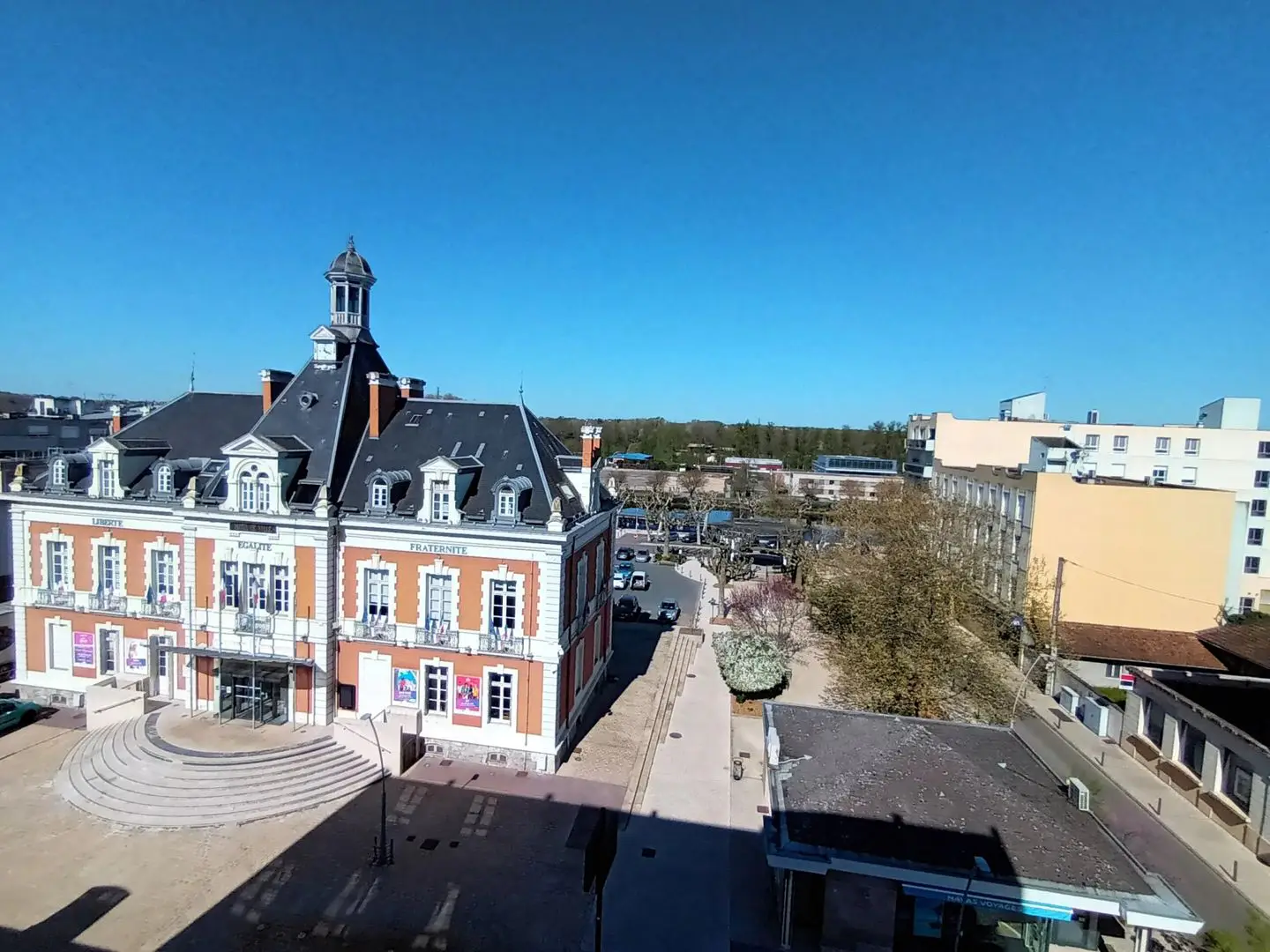 Apartment for sale in Montceau-les-Mines — 1 bedroom, 46 m²