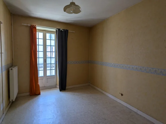 Mixed-Use Village Property with Shop, Apartment and Studio, Oradour-Sur-Vayres photo 4