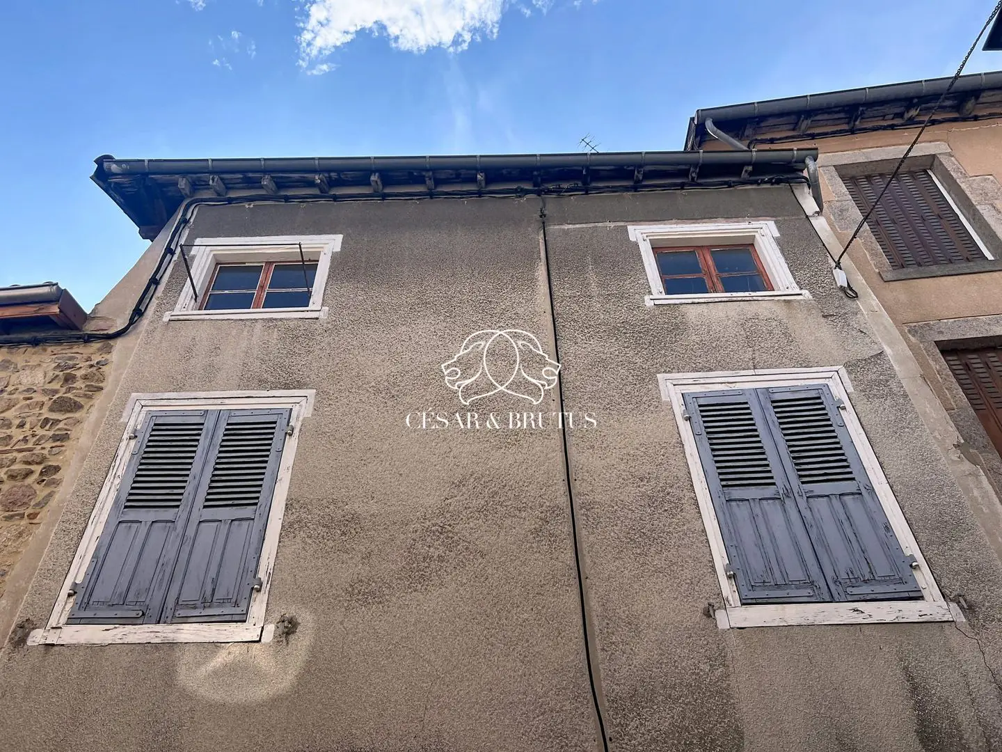 House for sale in Panissieres — 2 bedrooms, 51 m² photo 3