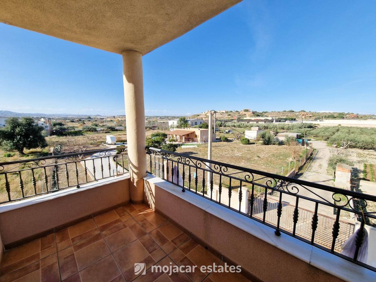 Townhouse for sale in Turre, Almería photo 5