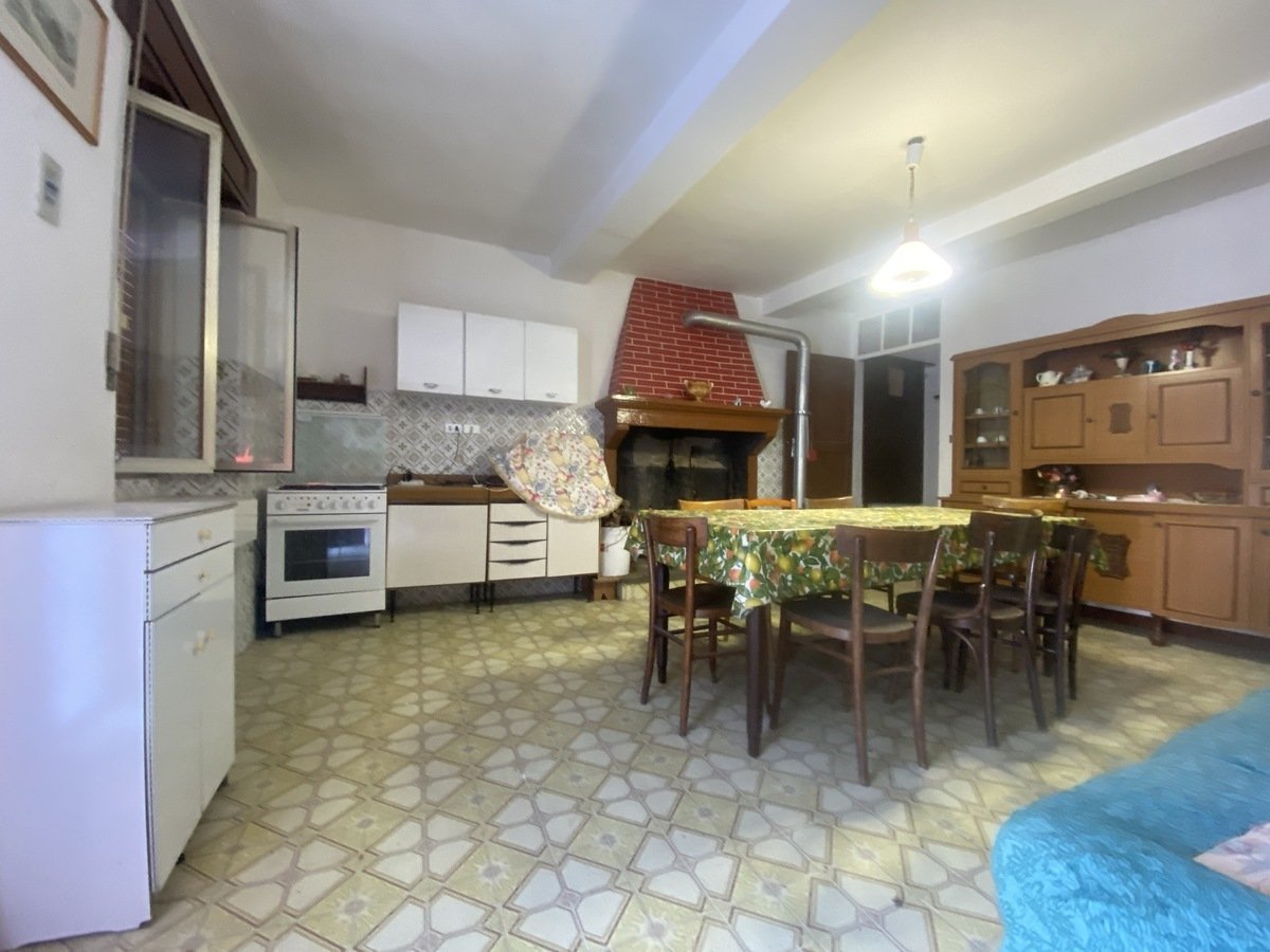 Property in Castel Di Casio photo 5