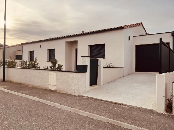 Limoux - New Single-Storey Villa with Swimming Pool and Garage