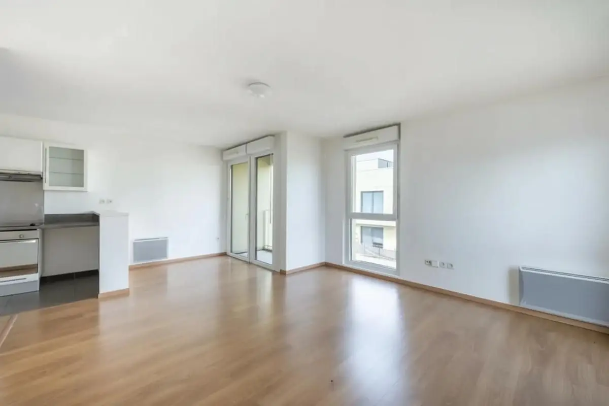 Apartment for sale in Mantes La Jolie — 3 bedrooms, 72 m² photo 4