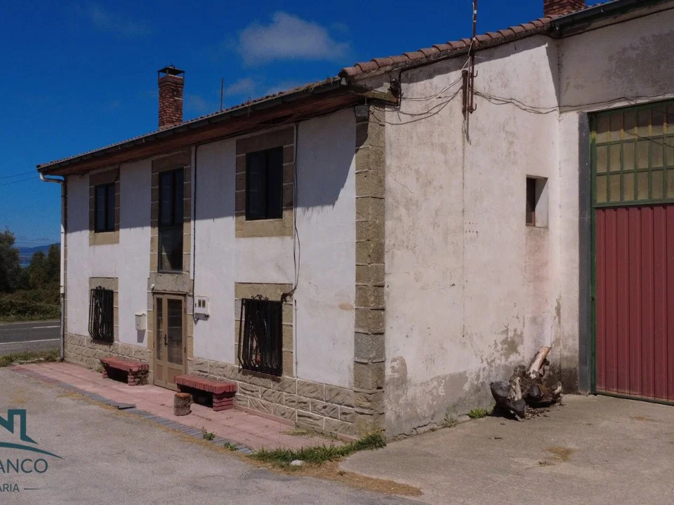 Villa in Valle De Valdebezana, Burgos province photo 2