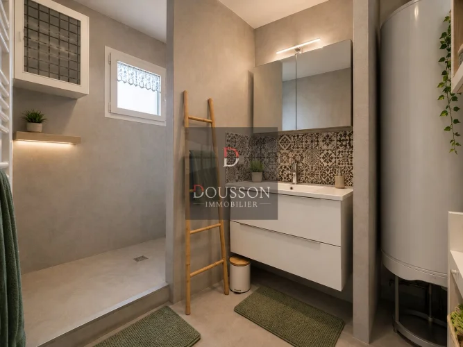 Apartment in Saint-Laurent-D'aigouze photo 3