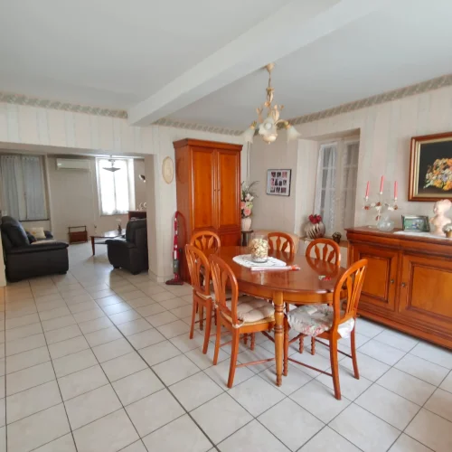 Property in Languedoc-Roussillon photo 3
