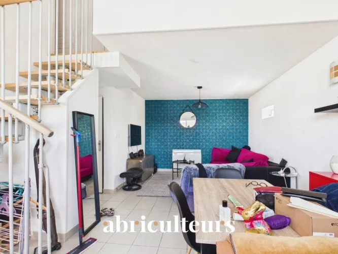 Independent 65 m² Duplex with a House-Like Feel in Le Bouscat photo 5