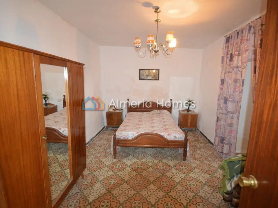 Almeria Homes photo 4