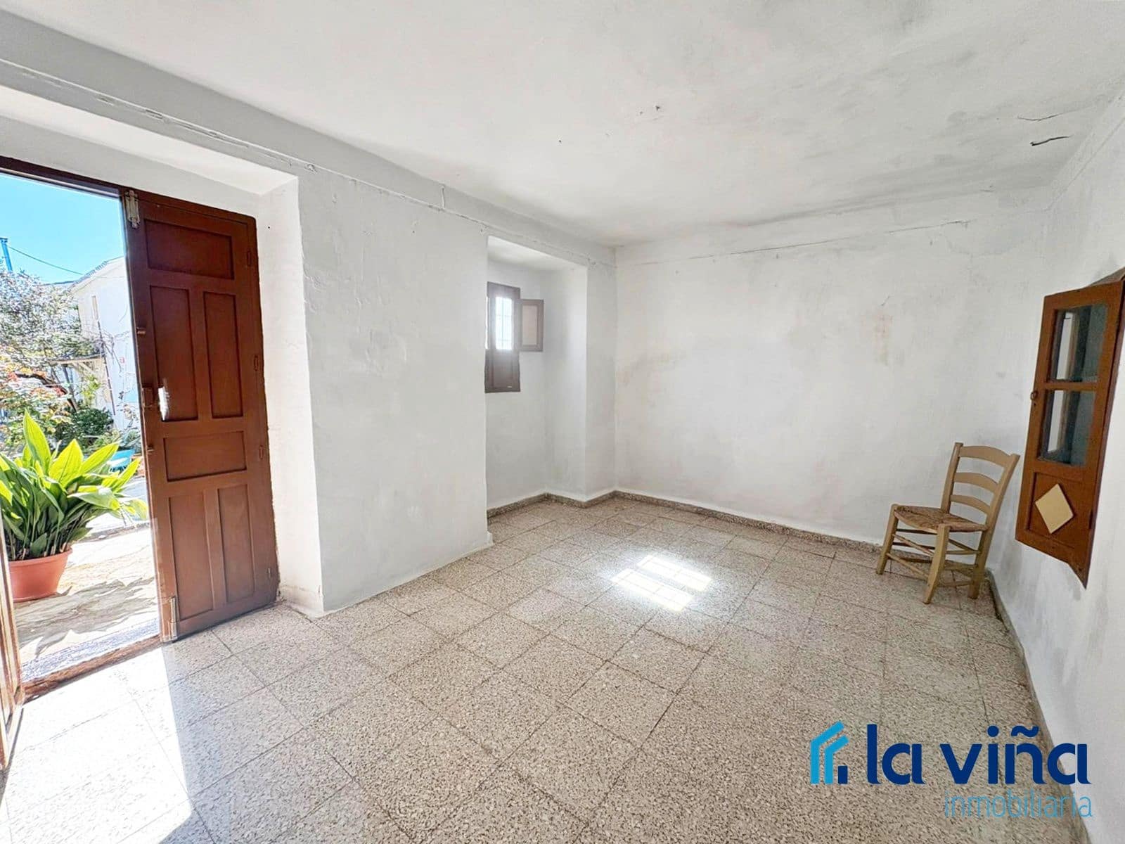 Villa for sale in Iznájar, Córdoba photo 5