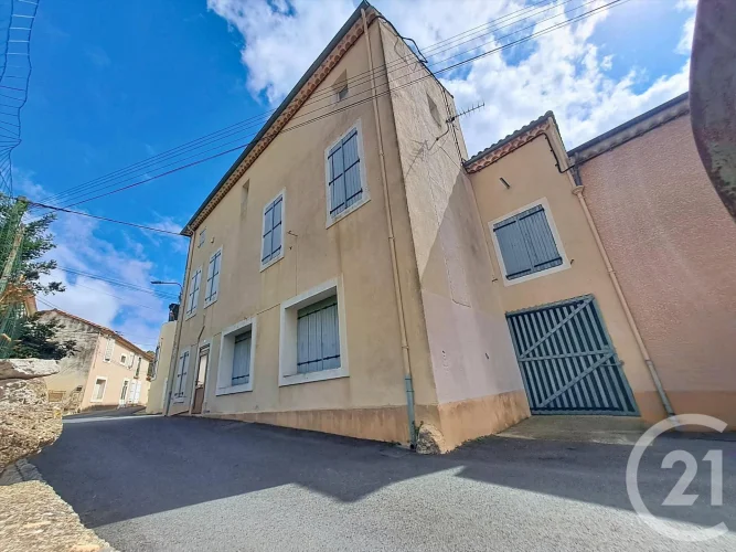 Nissan-Lez-Enserune, 370 m² House with Garage and Terrace