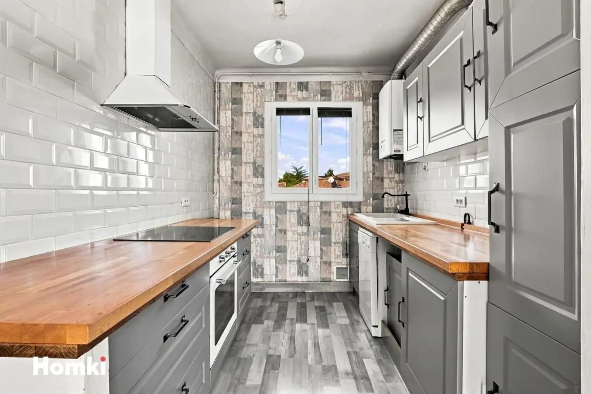 Apartment for sale in Béziers — 3 bedrooms, 79 m² photo 5